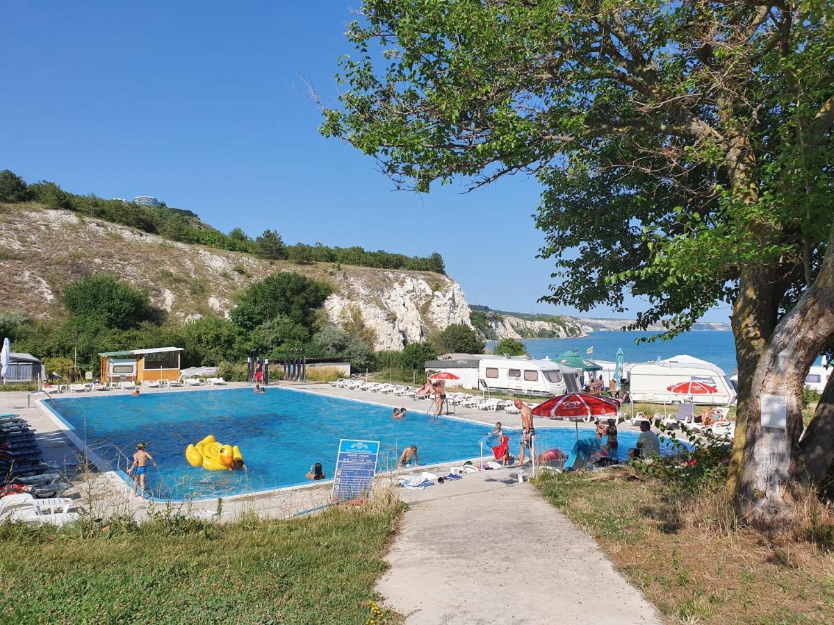 Camping Saint George Topola Exteriör bild
